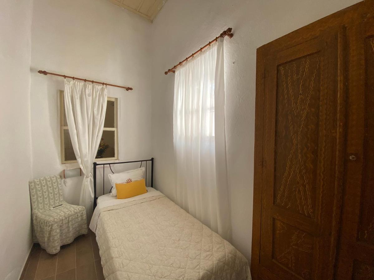 Marthas Traditional House Symi Exterior foto